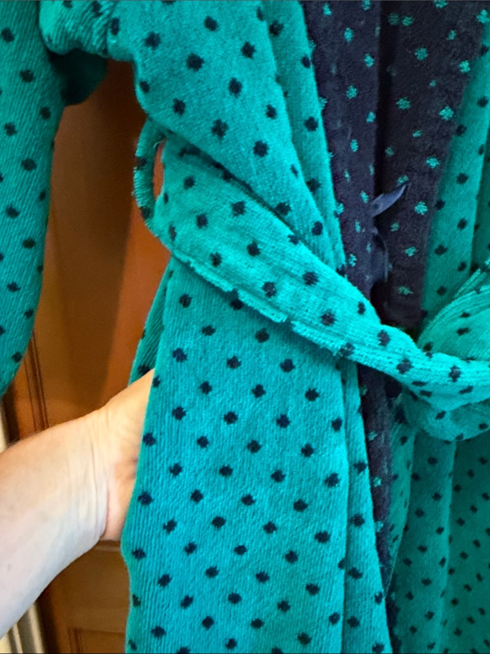 🔵🔵🔵BOGOHO🔵🔵🔵VTG John Weitz Polka-Dot Robe-Medium - Picture 11 of 13